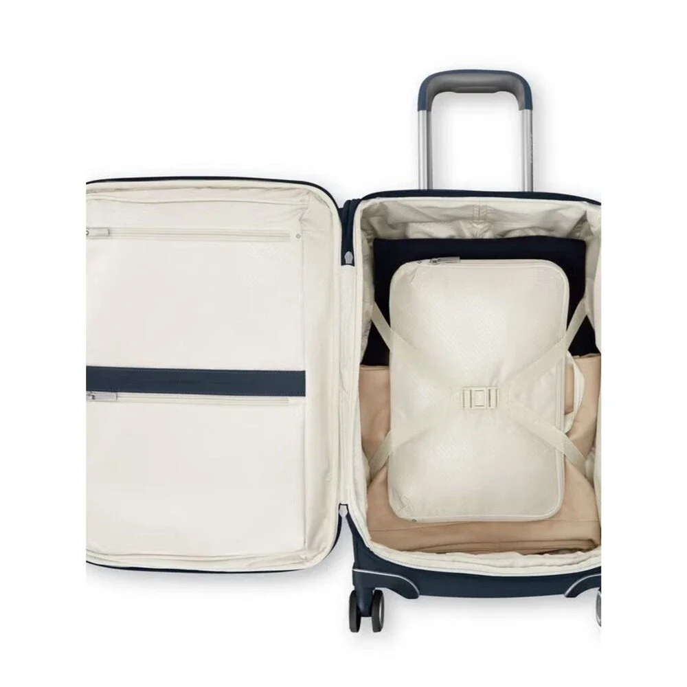 Samsonite Deep Navy Spinner Carry-On Silhouette 18 Softside Suitcase travel bag